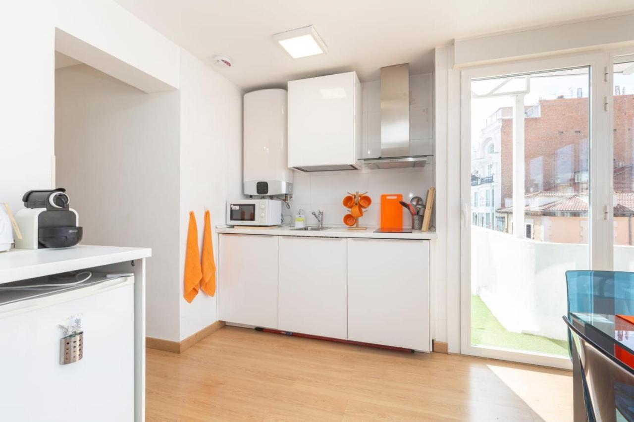 Apartamento Atico Las Letras - Alojamiento De Temporada Madrid Buitenkant foto