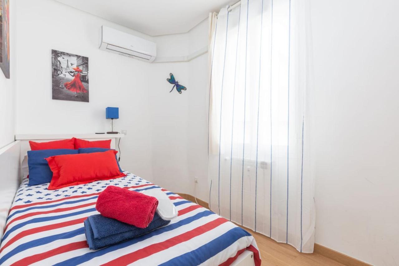 Apartamento Atico Las Letras - Alojamiento De Temporada Madrid Buitenkant foto
